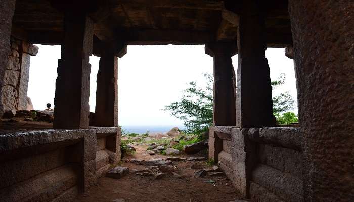 Intricate carvings and designs in Adoni Fort's architecture