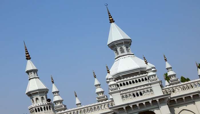 Admiring the unique architectural style of the Spanish Mosque Hyderabad