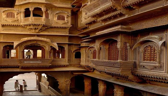 The beautiful Architecture of Patwon Ki Haveli