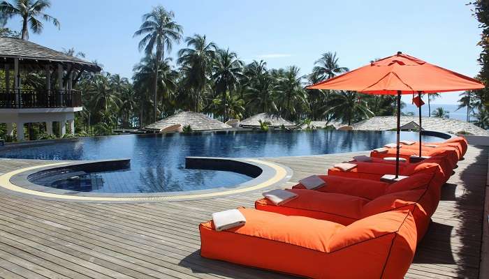 Large villa a perfect stay option in hotels near butterfly beach goa