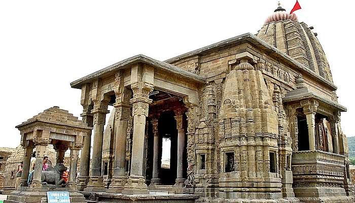 Bajinath temple is brimming with devotees of Lord Shiva