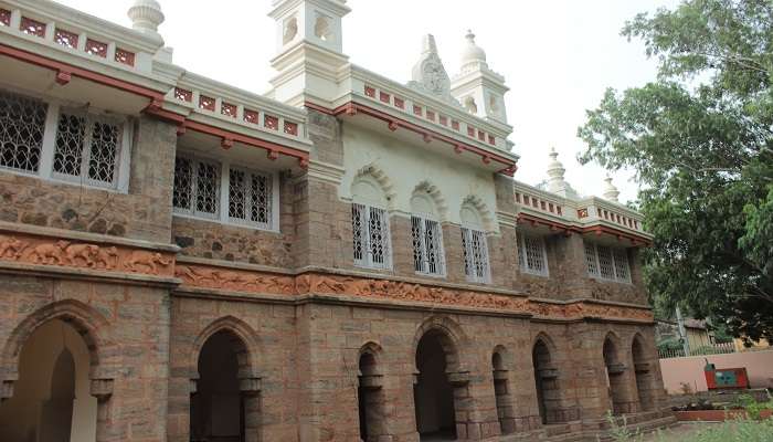 Magnificent Bapu Museum Near Hinkar Thirtha