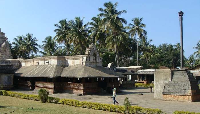 A structure at the Madhukeshwara Temple Banavasi.