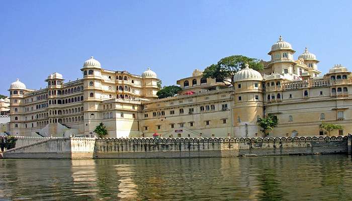 City Palace of Udaipur is the best place to explore near the Saheliyon ki Bari.