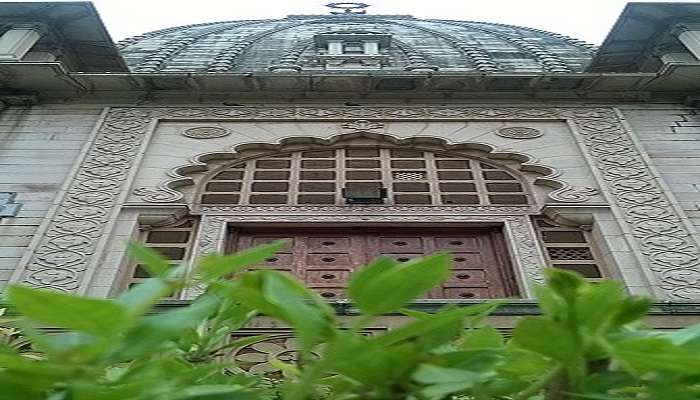 Discover the ages of history with a visit to Kirti Mandir in Vadodara