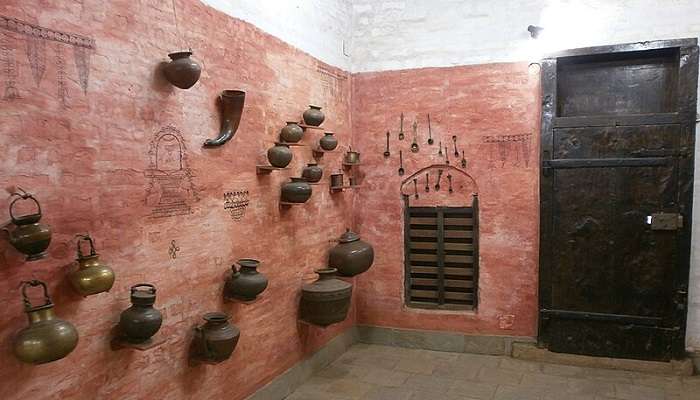 Artfacts Inside DakshinaChitra Museum