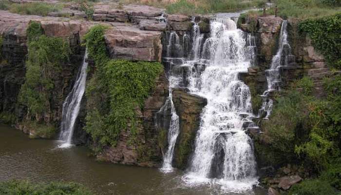 The mesmerising Ethipothala Falls