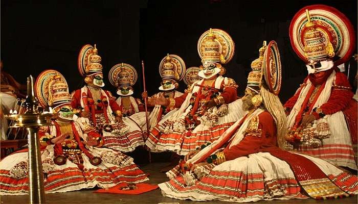 A classical folk performance at a Haveli in Udaipur