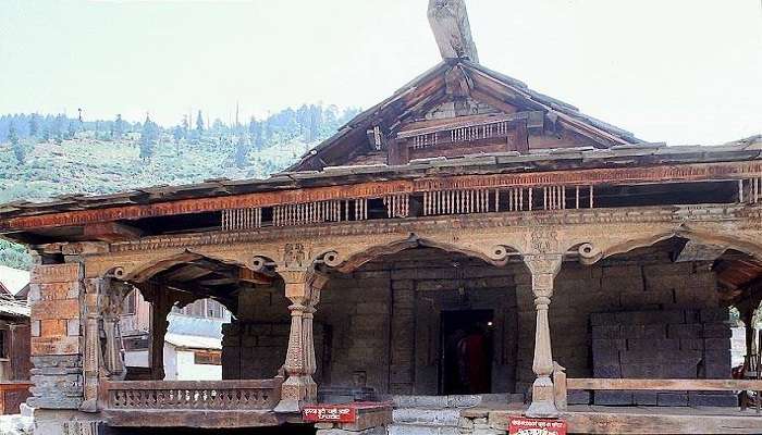 Visit Gayatri Temple in Manali 