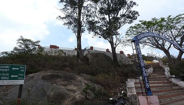 gent’s seat and children’s seat is one of the best viewpoints in lady’s seat yercaud
