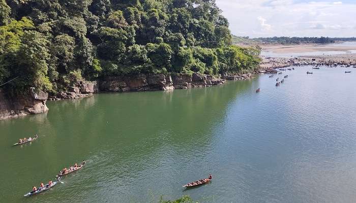 Dawki River is located in the Meghalaya region in the West Jaintia Hills district.