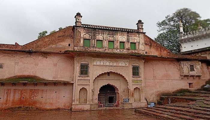 Entrance of Gohar Mahal Bhopal near Van Vihar National Park