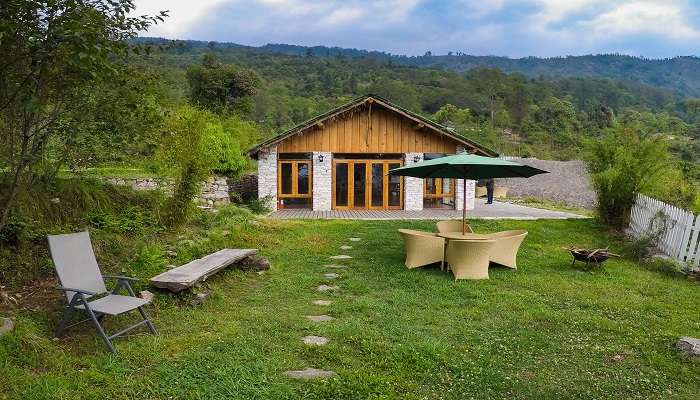 himalayan glamping is one of the best resorts in munsiyari to plan your stay