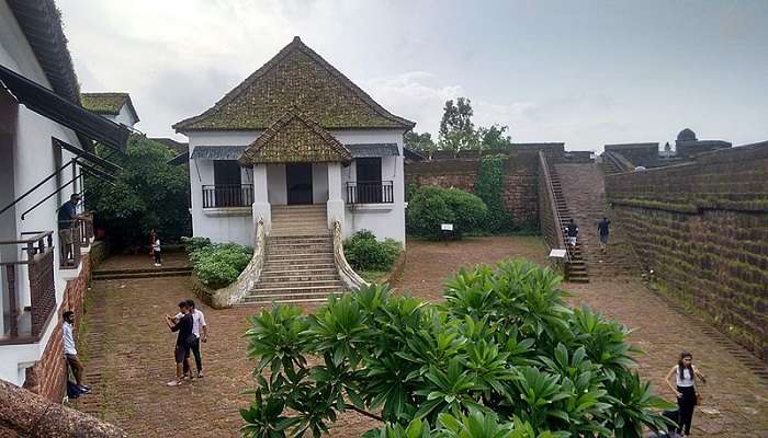 Reis Magos Fort’s fortifications are wearing off.