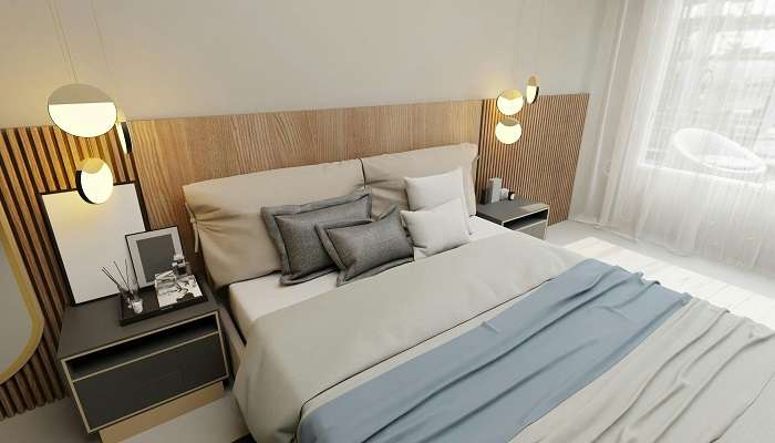 Holiday Inn Goa is one of the luxurious hotels near Sinquerim Beach
