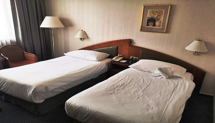 Spacious rooms available in Hotel Comfort Inn