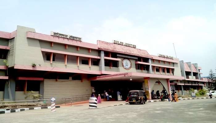 Kollam junction railway station to reach Pattazhi.