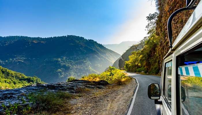 Reach Pithorgarh by bus in himalayas