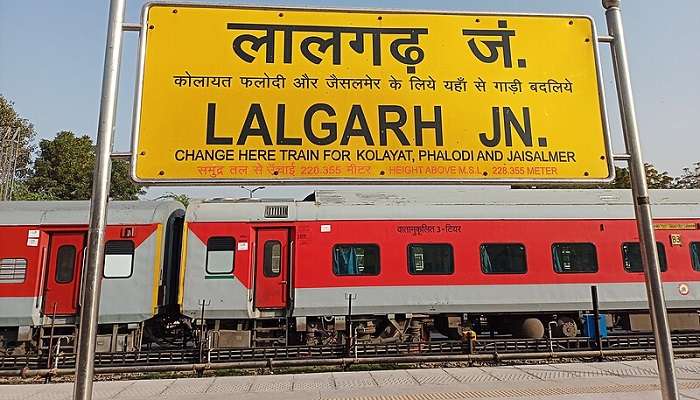  Lalgarh Railway Junction located at a distance of 6 km from the city