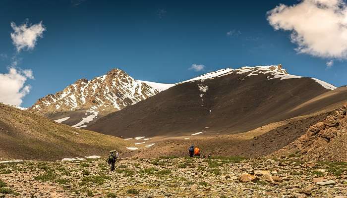 pack the essential items while trekking.