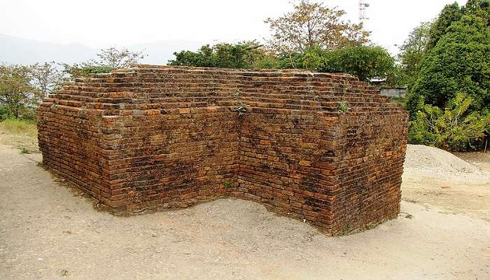 Explore the ruins of the Ita Fort