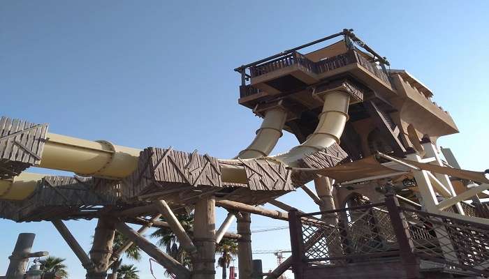  Jumeirah Sceirah holds the title of the park’s tallest and fastest slide