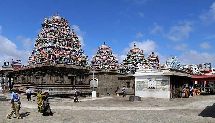 view of the Arulmigu Kapaleeswarar Temple