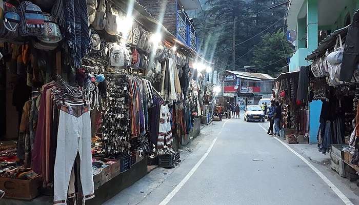 A view of Kasol Bazaar (Market) at Kasol in Himachal Pradesh near bhuntar.