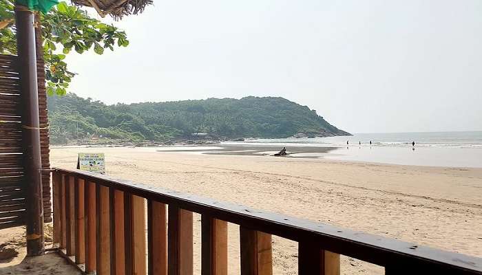A view of Kudle Beach, one of the best places to visit in Gokarna in 1 day.