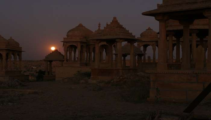 Vyas Chhatri cenotaphs are the most fabulous structures in Jaisalmer and one of its major tourist attractions.