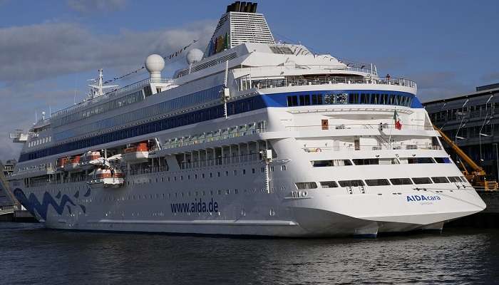 MV Caravela, Un casino flottant à Goa