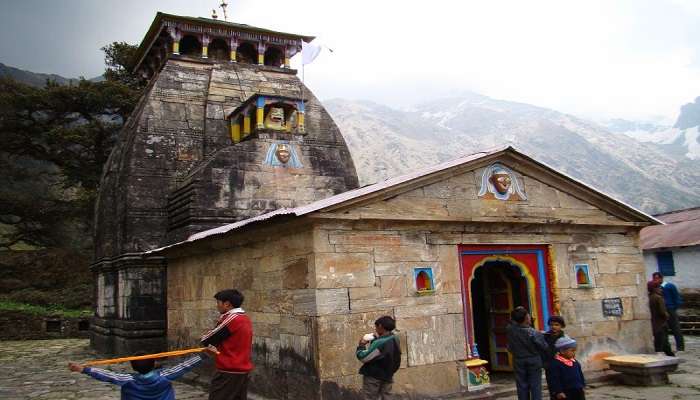 The Madmaheshwar Temple holds both spiritual as well as adventurous value 