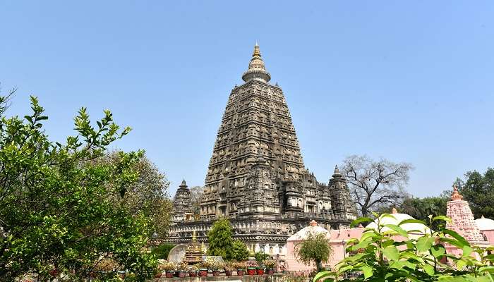 The Stunning Mahabodhi Temple with its intricate carvings