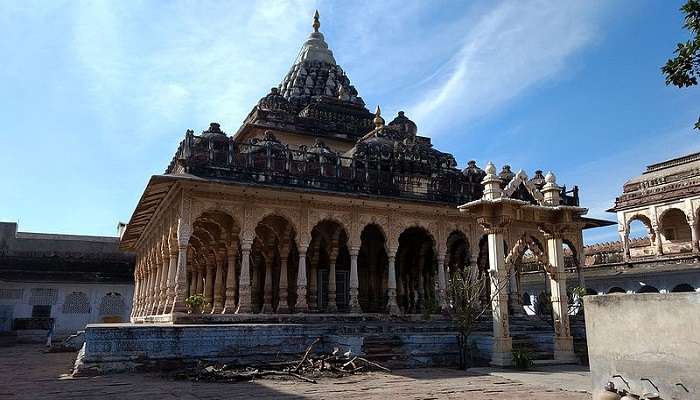 Beautiful diyas at the Mahamandir in Jodhpur