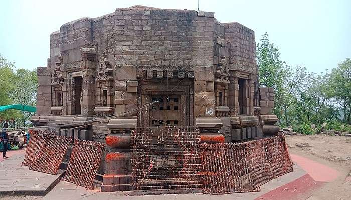 Lord Shiva is one of the deities in the Mundeshwari Temple near the Gaya Mandir