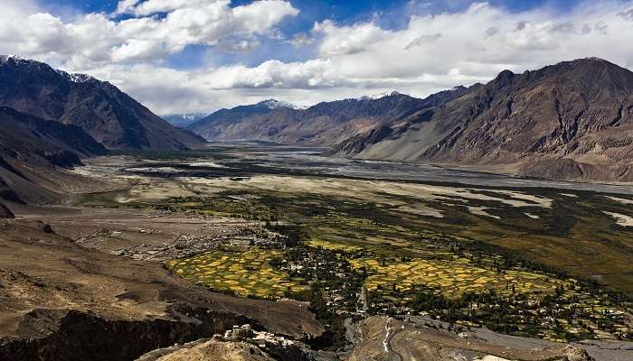 The absolutely awe-striking views of the Nubra Valley