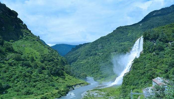 A beautiful view of the Nuranang Falls
