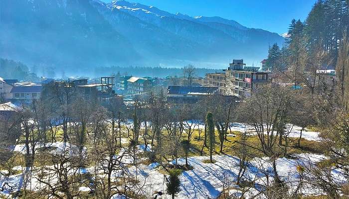 There are wooded mountain trails in Old Manali.