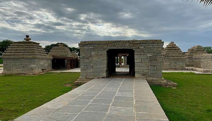 Papanasheshwara Temple is one of the top places to visit in Lepakshi