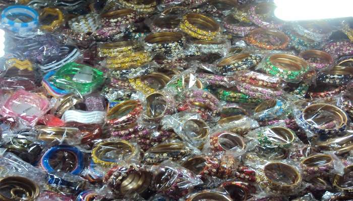 The view of the bangle shop, one of the best places located near hotels in Periamat