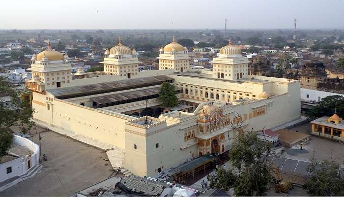 Raja Ram Temple at Cenotaphs Orchha