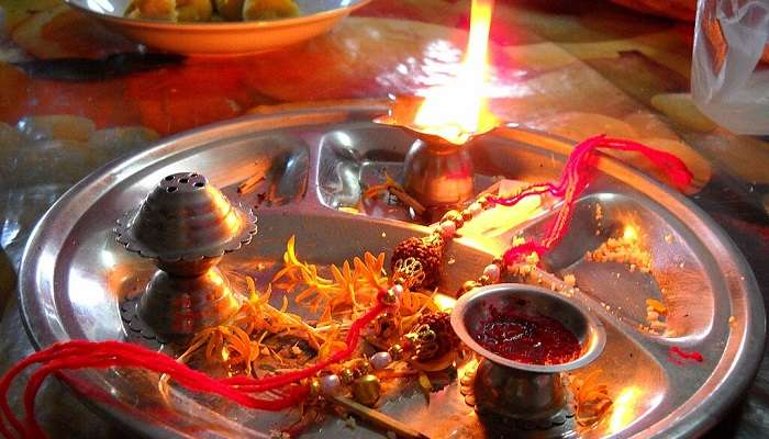 Dive into the rituals of Shri Panchkuian Mandir