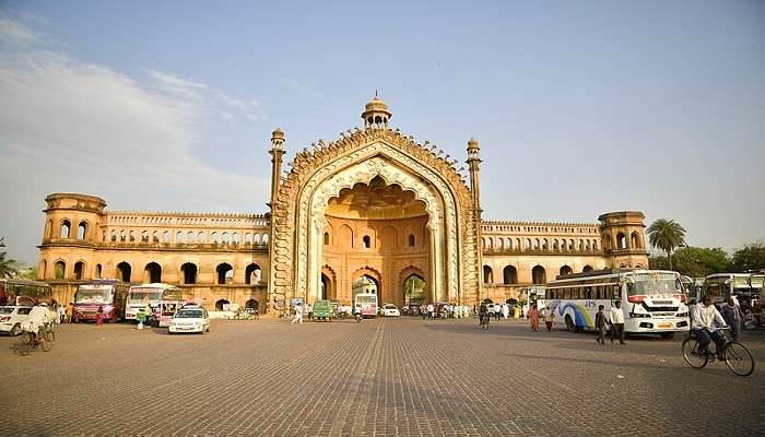Rumi Darwaza, a historical monument in India with Islamic architecture 
