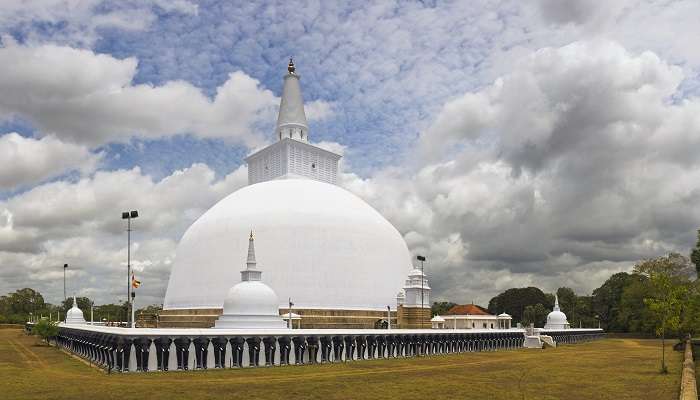 The majestic ancient Buddhist monument of Ruwanwelisaya Stupa 
