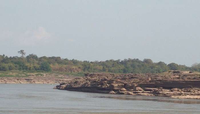 Scenic beauty of Sam Phan Bok, along the Mekong River.