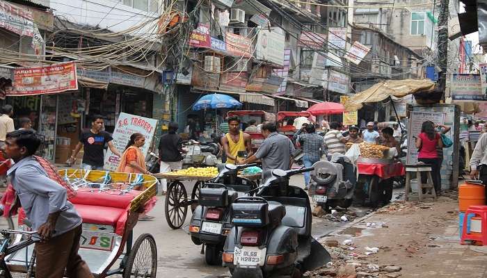 Chaos in the Market of Delhi at Sarojini Nagar Delhi 
