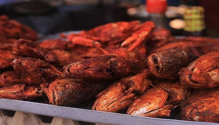 Fresh seafood in restaurants near chilika lake 