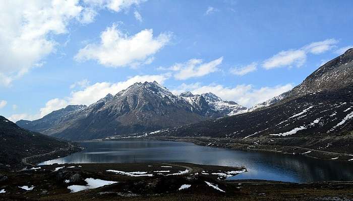 Sela Pass in Arunachal Pradesh is a place to visit near Madhuri Lake.