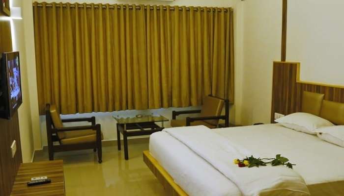 Sivaranjani Hotel, Hotels in Hosur luxurious stay