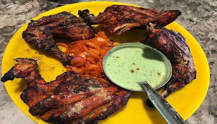 Delicious tandoori is provided at the Spicy Bite restaurant, Restaurants In Bijapur
